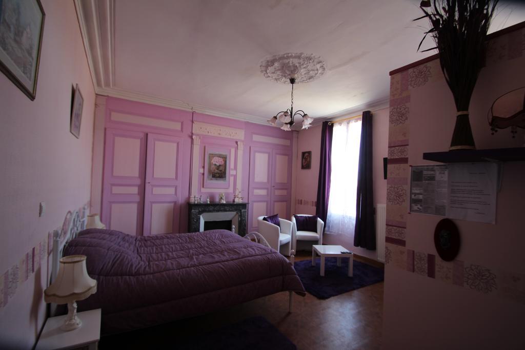 Domaine Des Roses Bed & Breakfast Vaudelnay Room photo